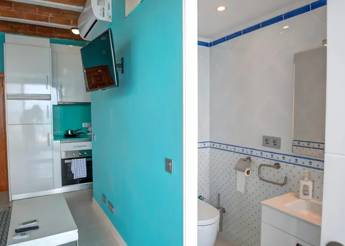 Blue Sea Front By Hello Homes *